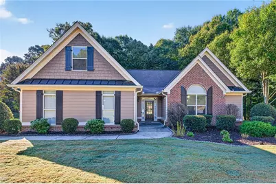 301 Molly Way, Winder, GA 30680 - Photo 1