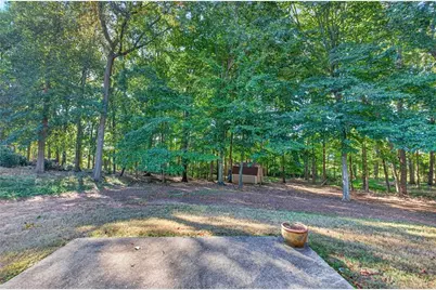 301 Molly Way, Winder, GA 30680 - Photo 27