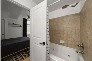 220 Semel Circle, Atlanta, GA 30309 - Photo 25