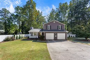 1025 Natalie Ln SE, Smyrna, GA 30082 - Photo 3
