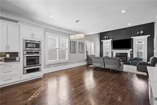 3383 Jamont Blvd, Johns Creek, GA 30022 - Photo 11