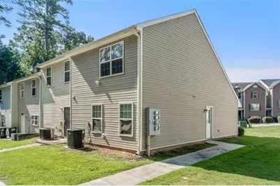 8190 Oakley Circle # 2, Union City, GA 30291 - Photo 17