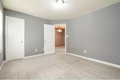 8190 Oakley Circle # 2, Union City, GA 30291 - Photo 11
