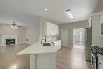 2979 Savannah Walk Lane, Suwanee, GA 30024 - Photo 9