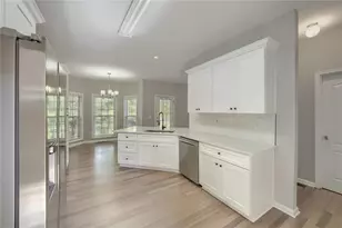2979 Savannah Walk Ln, Suwanee, GA 30024 - Photo 7