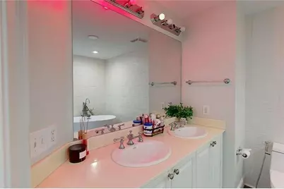 3275 Lenox Road NE #413, Atlanta, GA 30324 - Photo 17