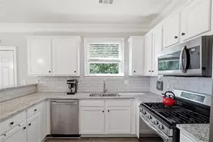 898 Capitol View Ave NW, Atlanta, GA 30318 - Photo 15