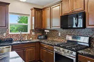 3051 Springdale Rd, Hapeville, GA 30354 - Photo 11