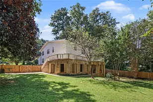 2818 Cravey Trail NE, Atlanta, GA 30345 - Photo 9