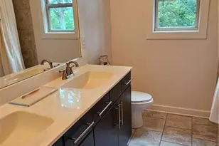 2110 E Roxboro Road E, Atlanta, GA 30324 - Photo 25