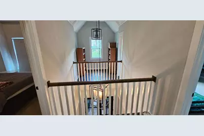 2110 E Roxboro Road E, Atlanta, GA 30324 - Photo 29