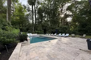 2110 E Roxboro Road E, Atlanta, GA 30324 - Photo 95