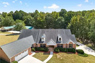 221 Valley Way, Hampton, GA 30228 - Photo 5