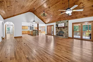 221 Valley Way, Hampton, GA 30228 - Photo 9