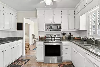 49 Lakeview Drive, Villa Rica, GA 30180 - Photo 11