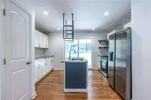 1909 Lisbon Dr SW, Atlanta, GA 30310 - Photo 11
