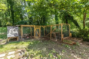 1909 Lisbon Dr SW, Atlanta, GA 30310 - Photo 29