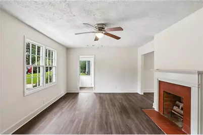 1330 Lynford Drive SW, Atlanta, GA 30310 - Photo 9