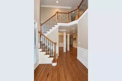 2030 Lenox Cove Circle, Atlanta, GA 30319 - Photo 3