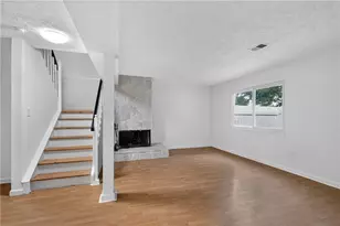 284 Roswell Commons Cir, Roswell, GA 30076 - Photo 23