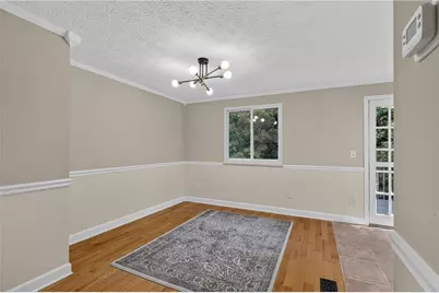 284 Roswell Commons Circle, Roswell, GA 30076 - Photo 9