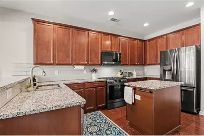 7015 Kingswood Run Drive, Atlanta, GA 30340 - Photo 3