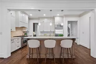 3675 Brookhaven Manor Crossing, Atlanta, GA 30319 - Photo 3