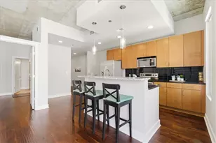 44 Peachtree Pl NE, Atlanta, GA 30309 - Photo 11