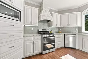 315 Maycroft Ct, Roswell, GA 30075 - Photo 9