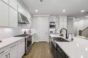 202 Phillips Ln, Alpharetta, GA 30009 - Photo 5