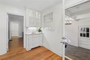335 N Garden Ln NW, Atlanta, GA 30309 - Photo 15