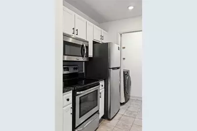 1075 NE Peachtree Walk #A517, Atlanta, GA 30309 - Photo 9