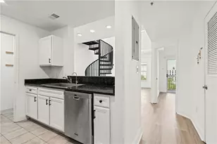 1075 NE Peachtree Walk, Atlanta, GA 30309 - Photo 7