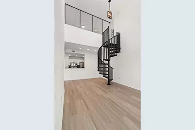 1075 NE Peachtree Walk #A517, Atlanta, GA 30309 - Photo 1