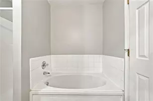 538 Parkstone Ln, Woodstock, GA 30189 - Photo 35