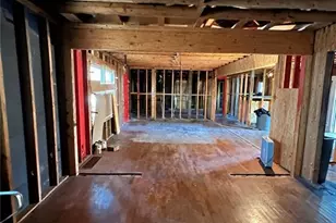 2584 Chamblee Tucker Rd, Atlanta, GA 30341 - Photo 5