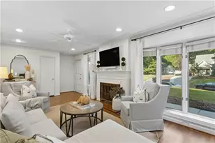 2447 Fernleaf Ct NW, Atlanta, GA 30318 - Photo 5