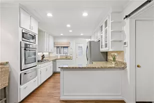 2447 Fernleaf Ct NW, Atlanta, GA 30318 - Photo 9