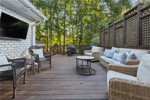 2447 Fernleaf Ct NW, Atlanta, GA 30318 - Photo 23