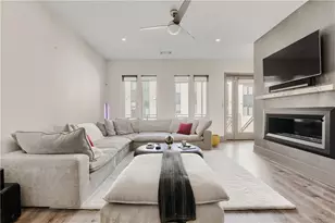 1305 Chelsea Cir NW, Atlanta, GA 30318 - Photo 9