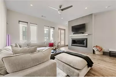 1305 Chelsea Circle NW, Atlanta, GA 30318 - Photo 11