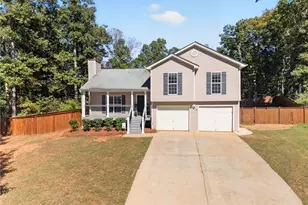 2032 Emerald Pointe Dr, Winder, GA 30680 - Photo 3