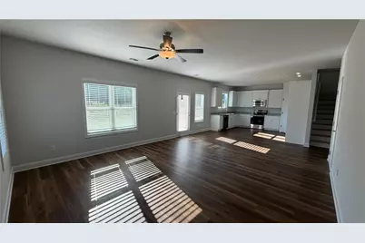 204 Strawberry Lane, Winder, GA 30680 - Photo 9