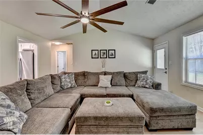5295 Hillcrest Glenn Drive, Sugar Hill, GA 30518 - Photo 17
