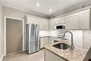 430 Lindbergh Dr NE, Atlanta, GA 30305 - Photo 9
