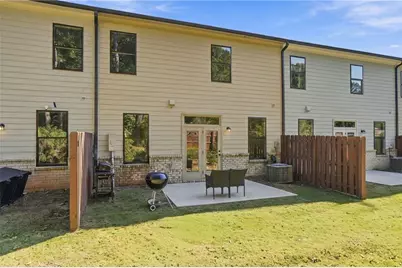 1157 Lucan Lane, Lawrenceville, GA 30043 - Photo 39
