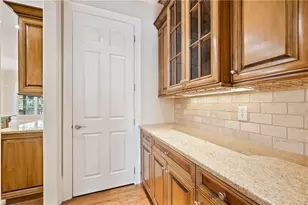 270 Trimble Crest Dr, Sandy Springs, GA 30342 - Photo 11
