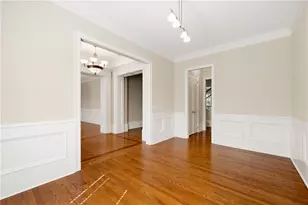 270 Trimble Crest Dr, Sandy Springs, GA 30342 - Photo 21