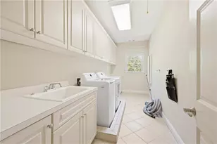 270 Trimble Crest Dr, Sandy Springs, GA 30342 - Photo 33