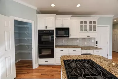 2649 Hidden Falls Drive NE, Buford, GA 30519 - Photo 19